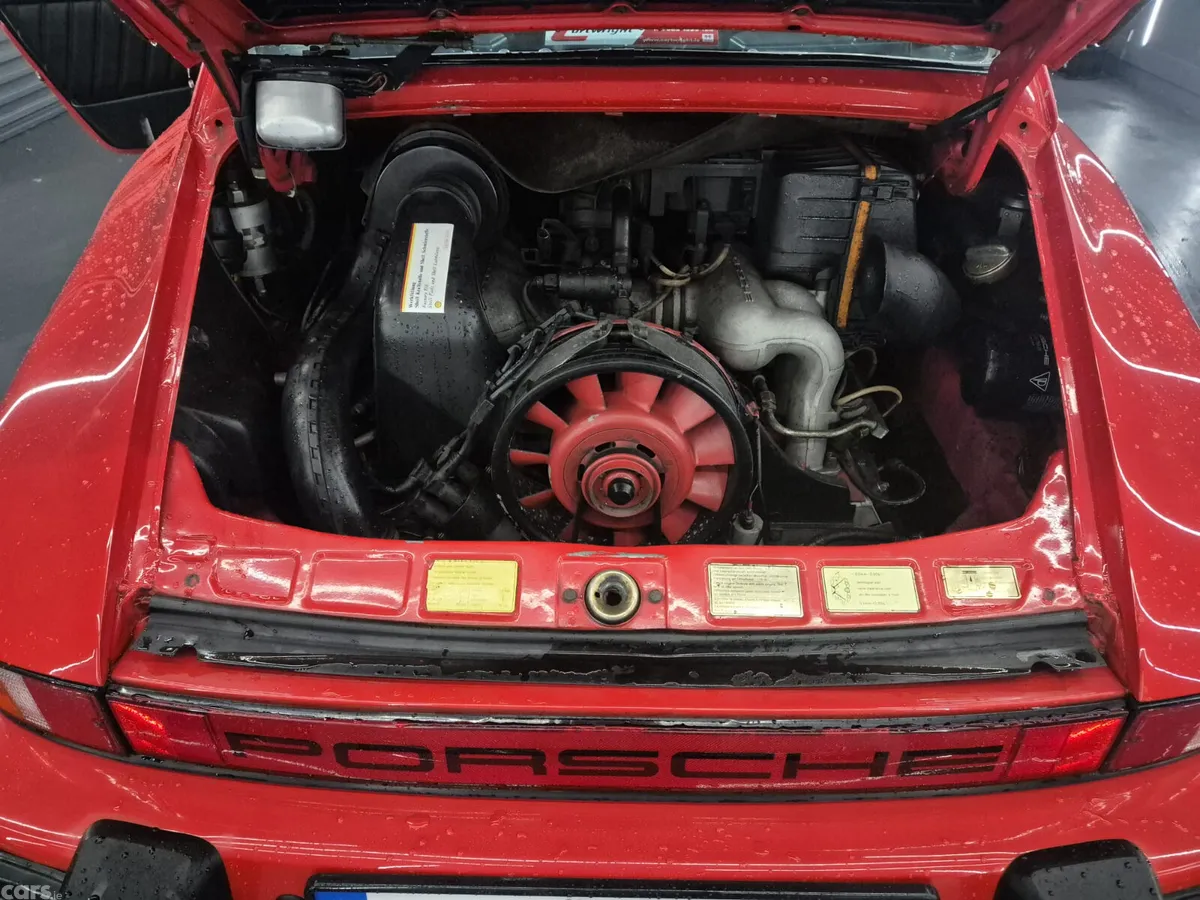 Porsche 911 Coupe, Petrol, 1984, Red