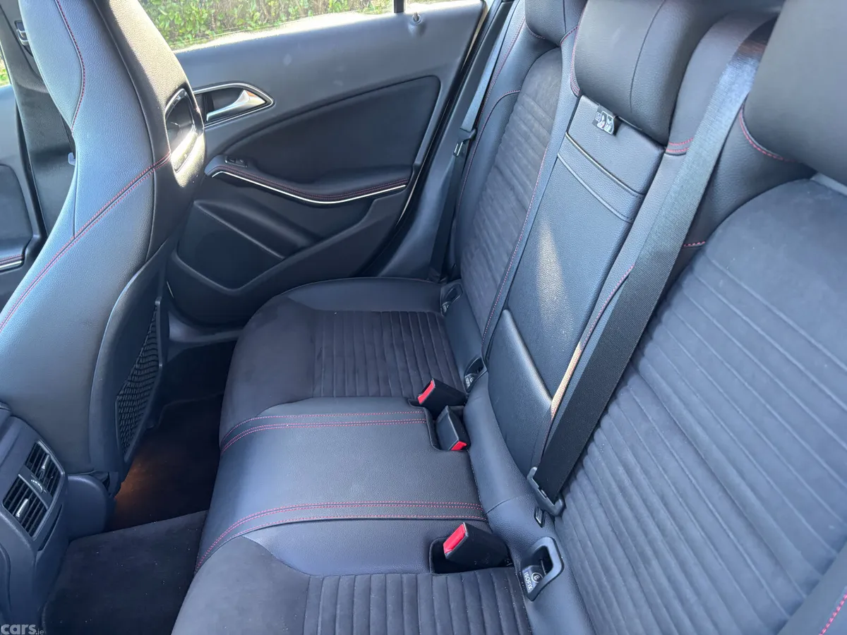 Mercedes-Benz A-Class Hatchback, Petrol, 2017, White