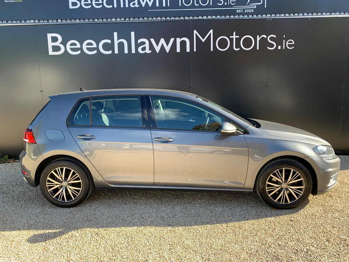 Volkswagen Golf Hatchback, Diesel, 2017, Grey