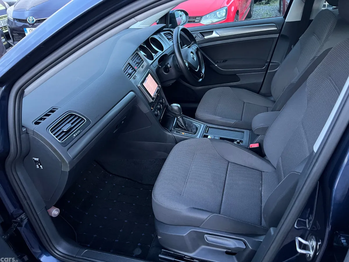 Volkswagen Golf Hatchback, Petrol, 2013, Blue