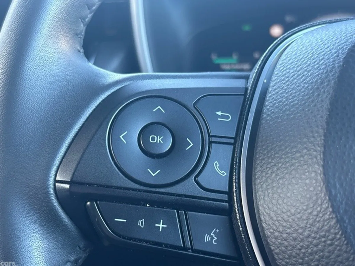 Toyota Corolla Estate, Petrol Hybrid, 2025, Black