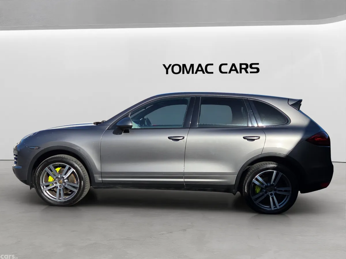 Porsche Cayenne SUV, Diesel, 2012, Grey