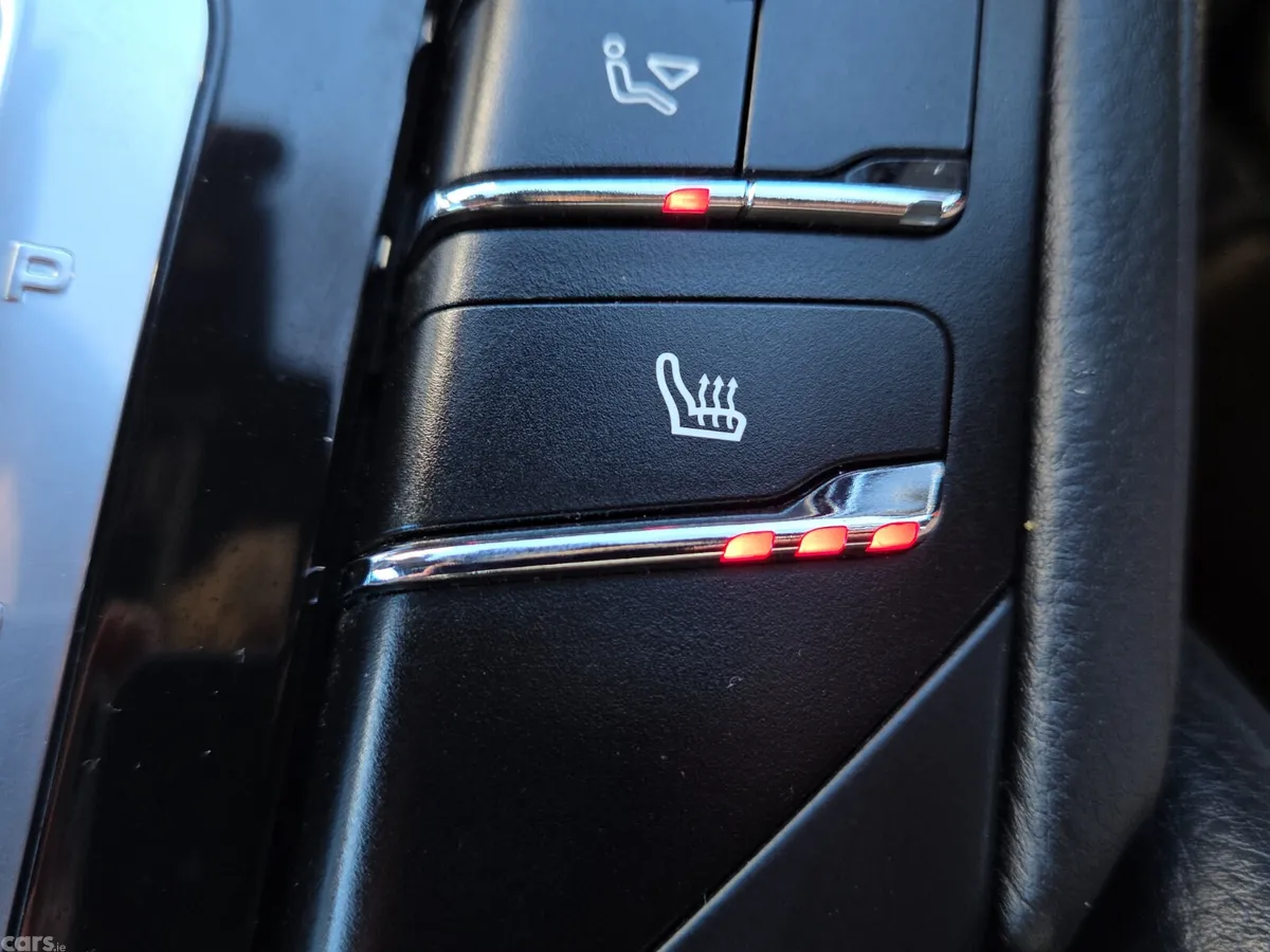 Porsche Cayenne SUV, Diesel, 2012, Grey