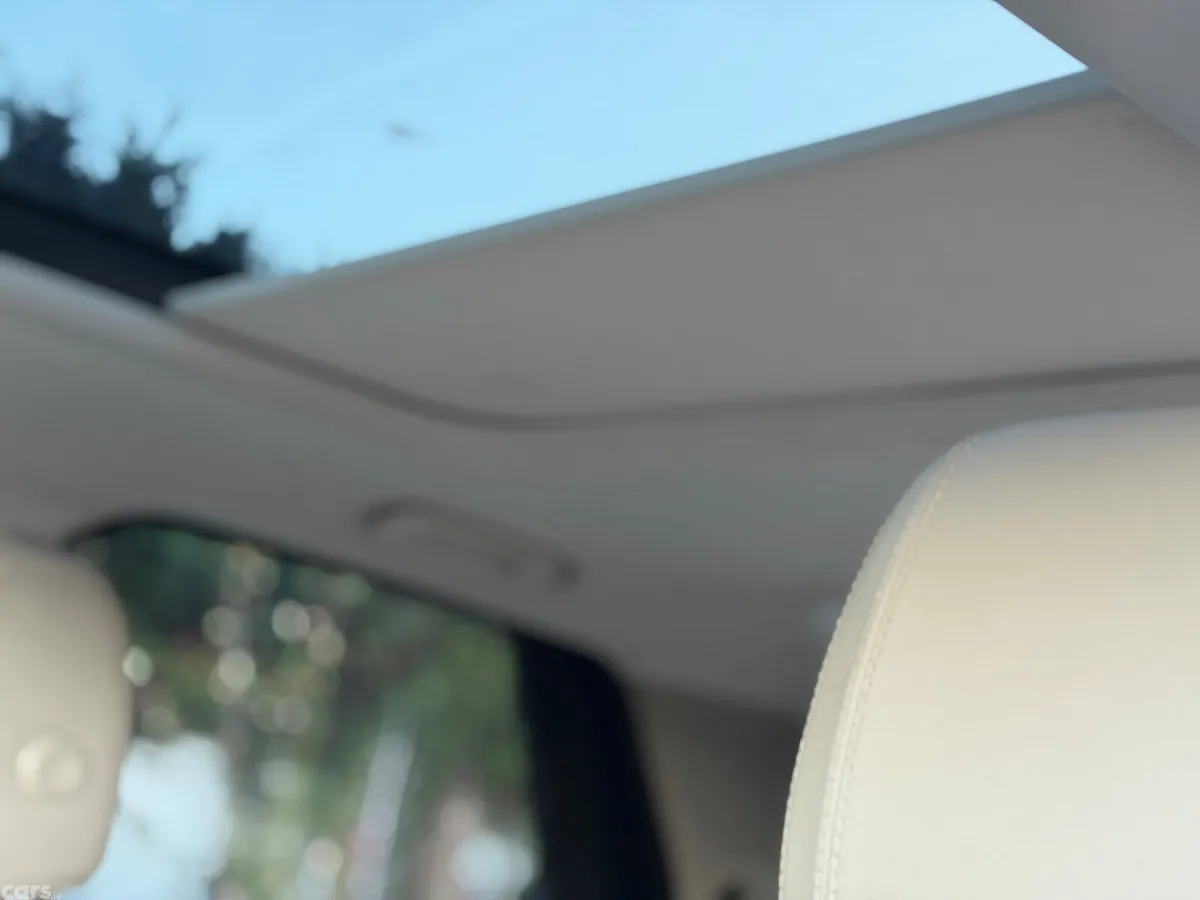 Land Rover Discovery SUV, Diesel, 2018, Blue