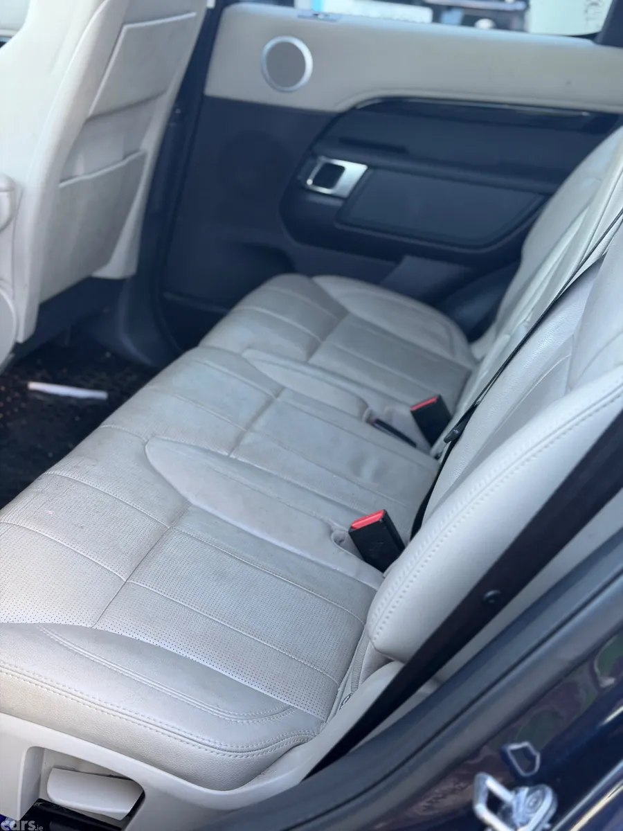 Land Rover Discovery SUV, Diesel, 2018, Blue