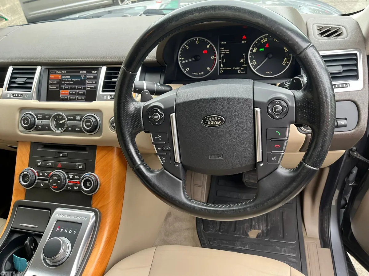 Land Rover Range Rover Sport SUV, Diesel, 2013, Grey