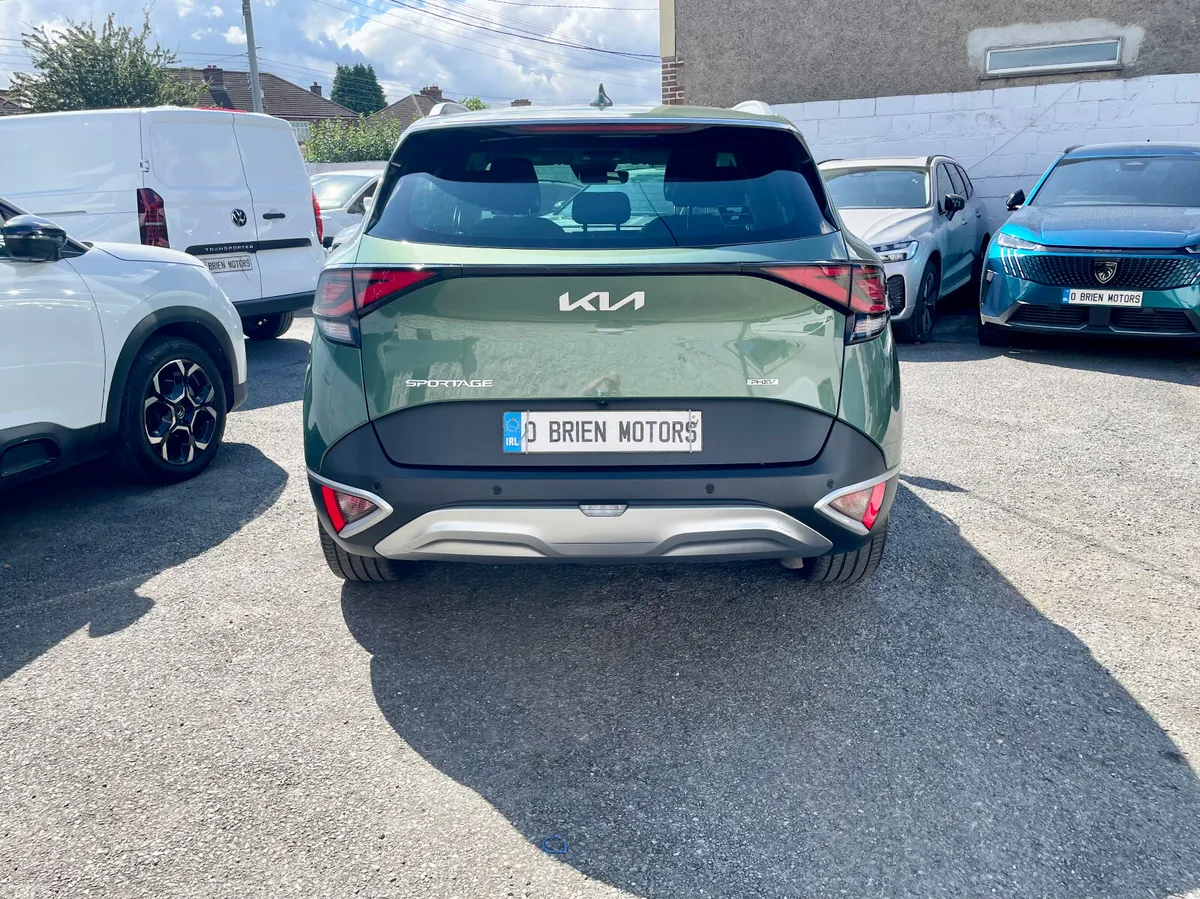 Kia Sportage SUV, Petrol Plug-in Hybrid, 2024, Green