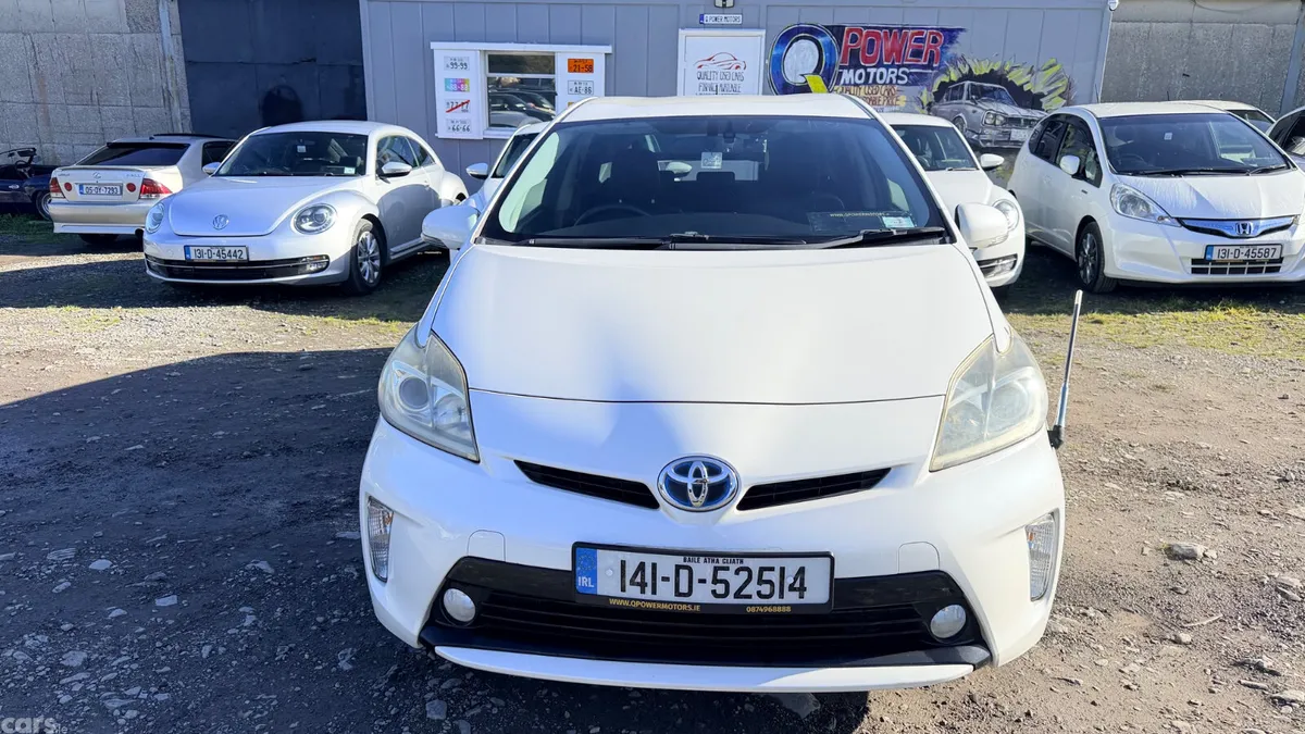 Toyota Prius Hatchback, Petrol Hybrid, 2014, White