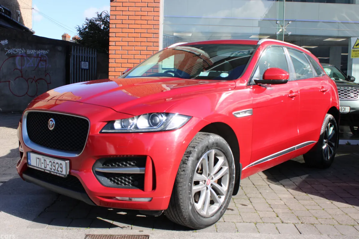 Jaguar F-Pace SUV, Diesel, 2017, Red