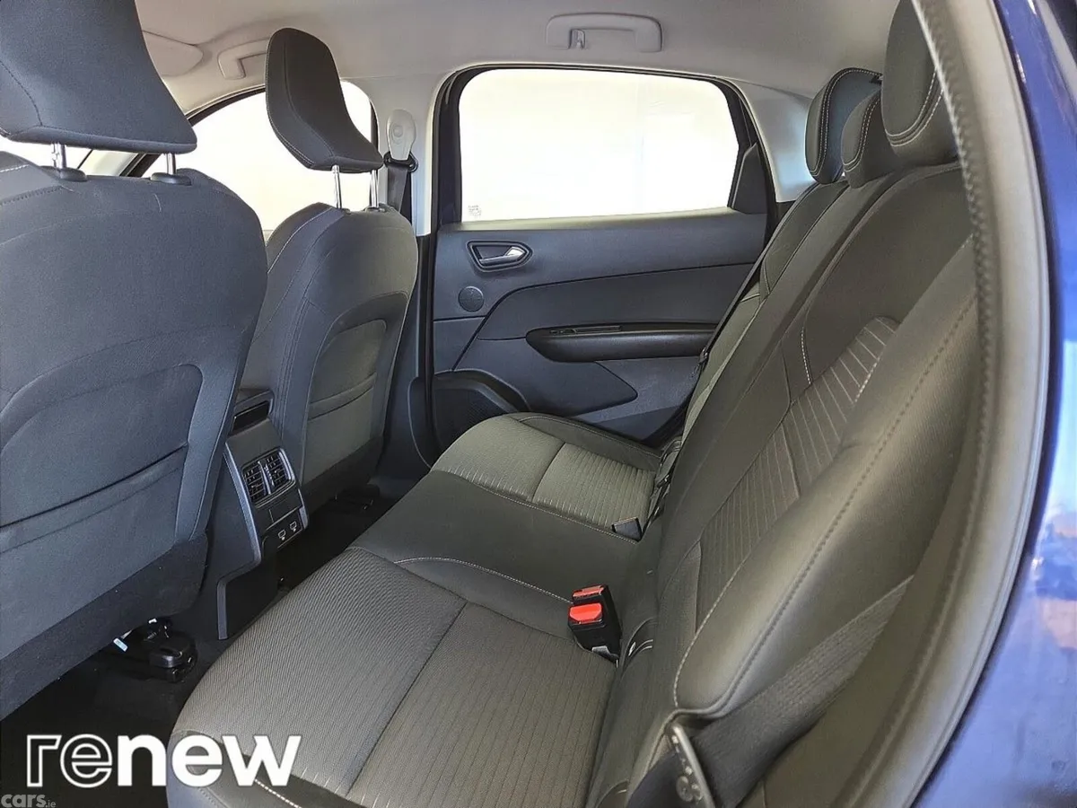 Renault Arkana Hatchback, Petrol Hybrid, 2025, Blue