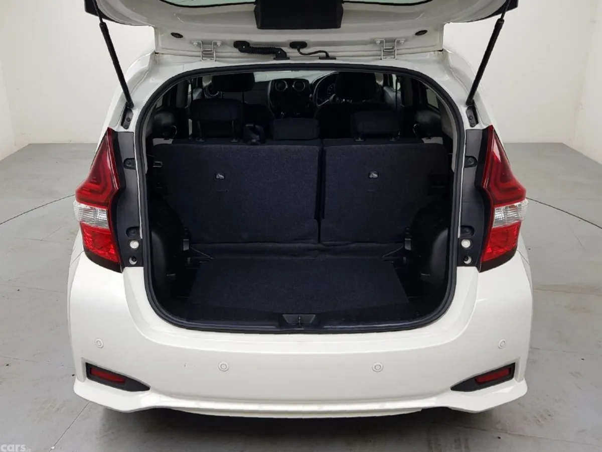 Nissan Note SUV, Petrol Hybrid, 2021, White