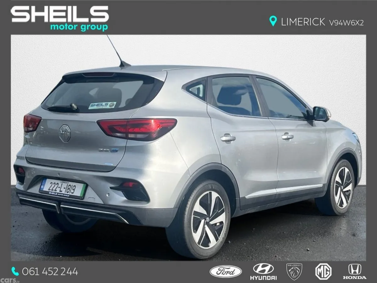 MG ZS Hatchback, Electric, 2022, Silver