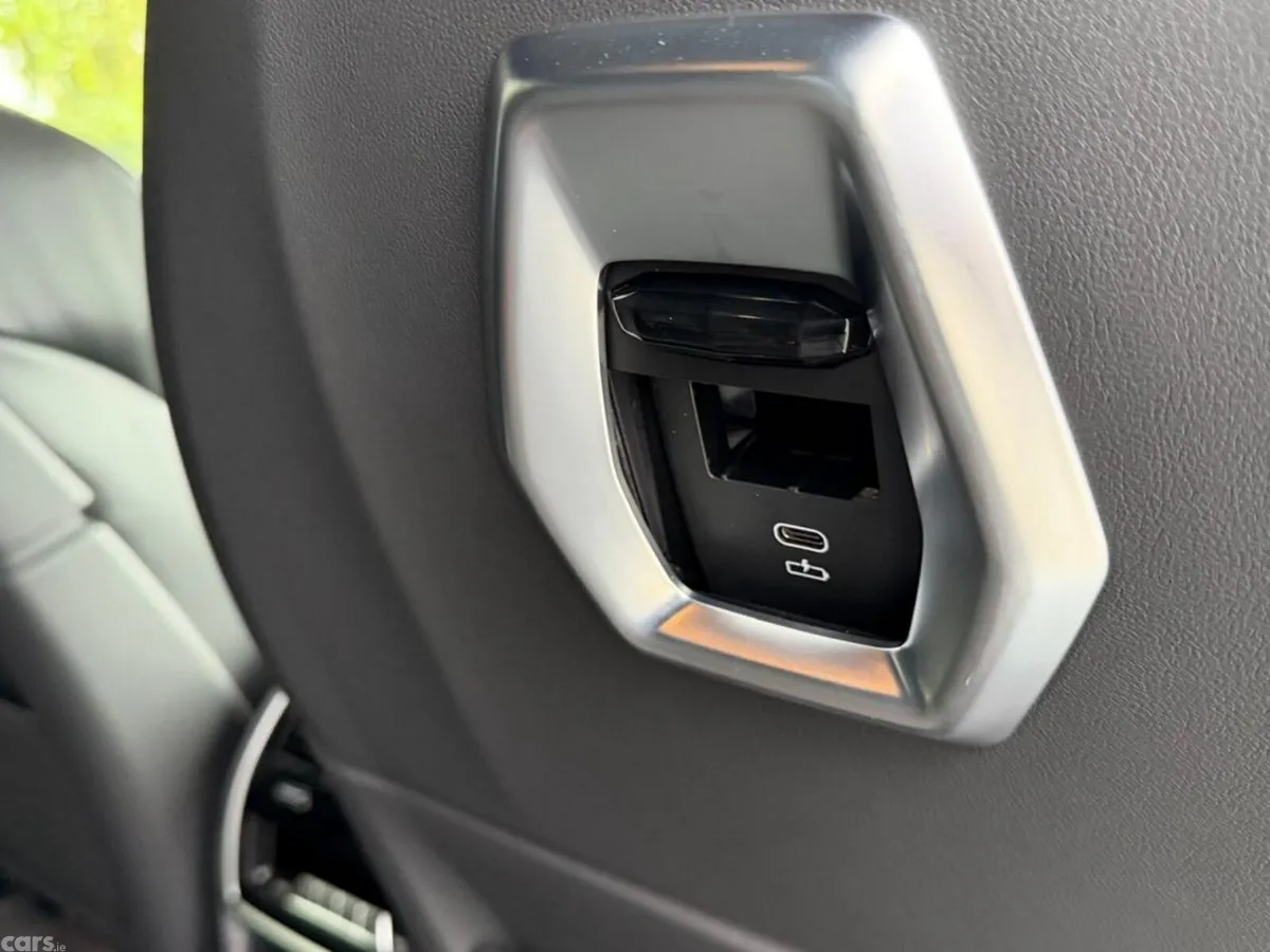 BMW XM SUV, Petrol Plug-in Hybrid, 2026, Black