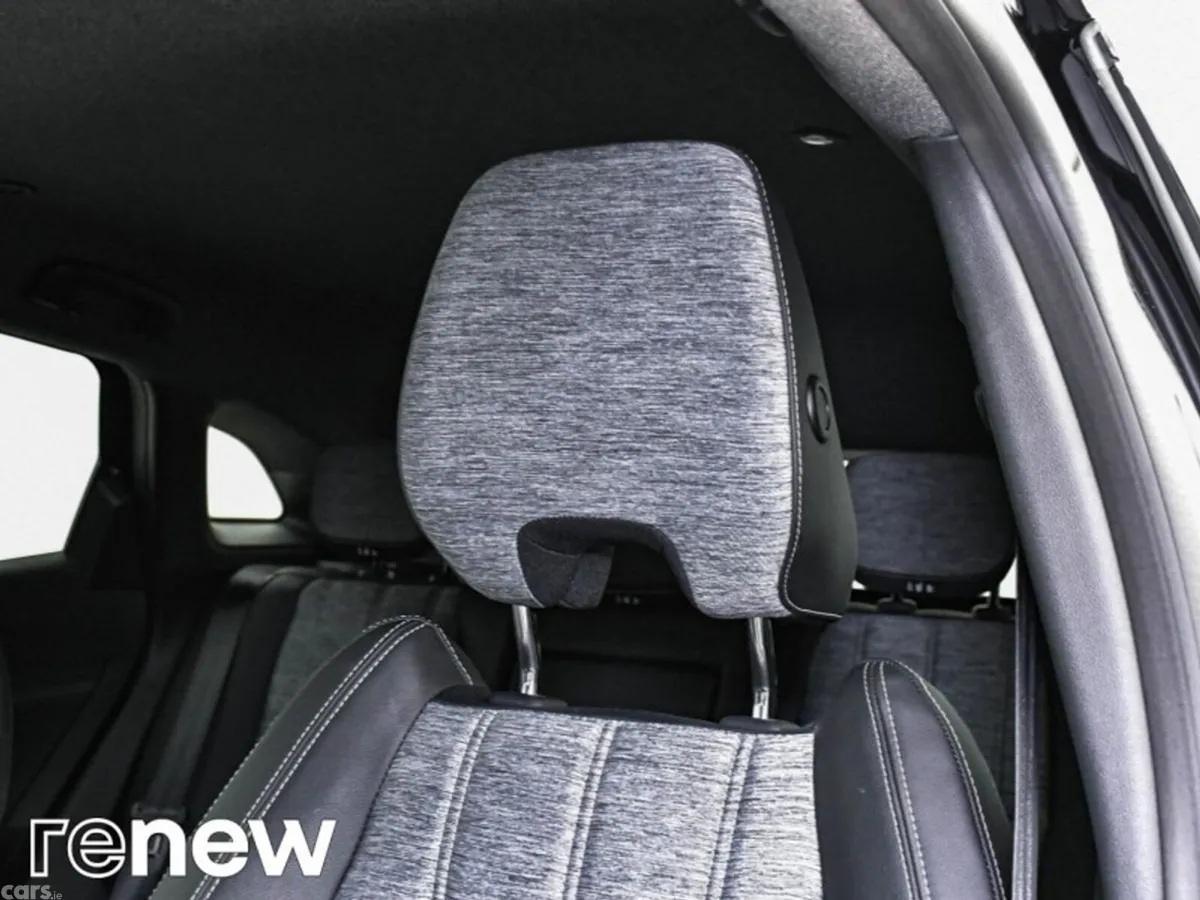 Renault Austral SUV, Petrol, 2024, Black