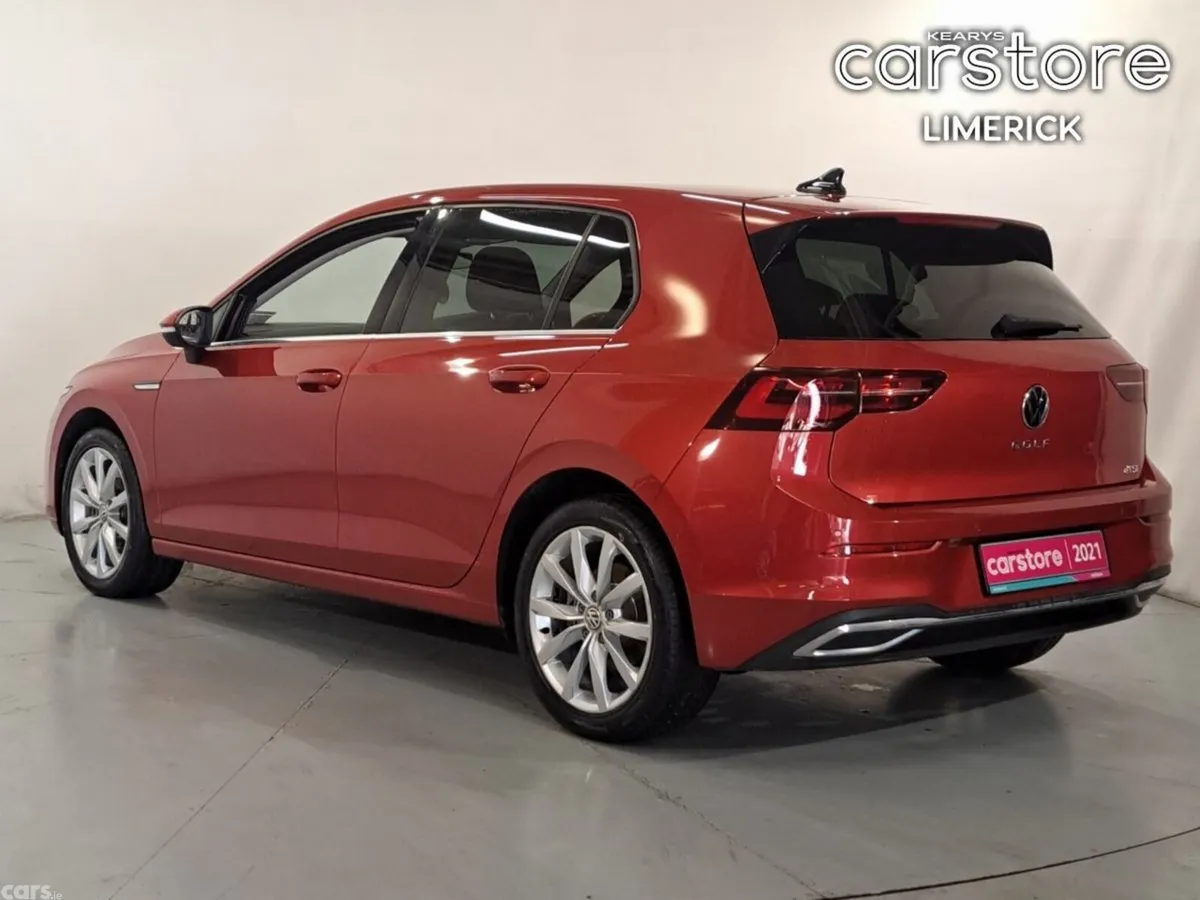 Volkswagen Golf Hatchback, Petrol, 2021, Red