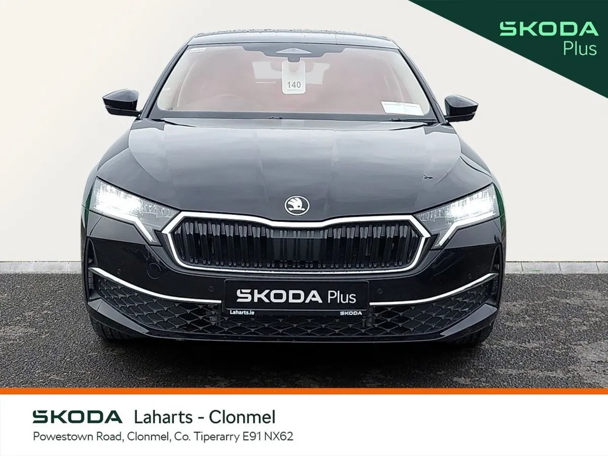 Skoda Octavia Saloon, Diesel, 2026, Black