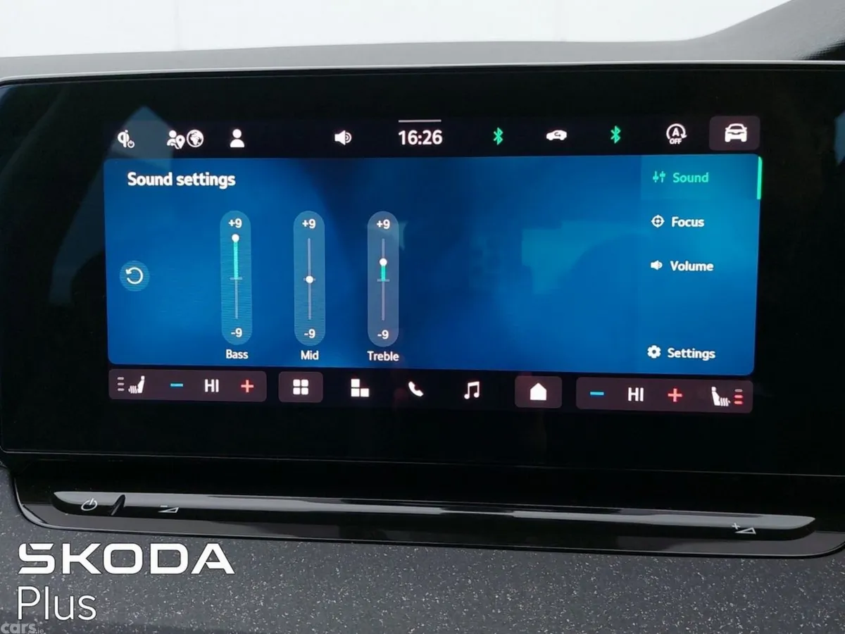 Skoda Octavia Saloon, Diesel, 2026, Black