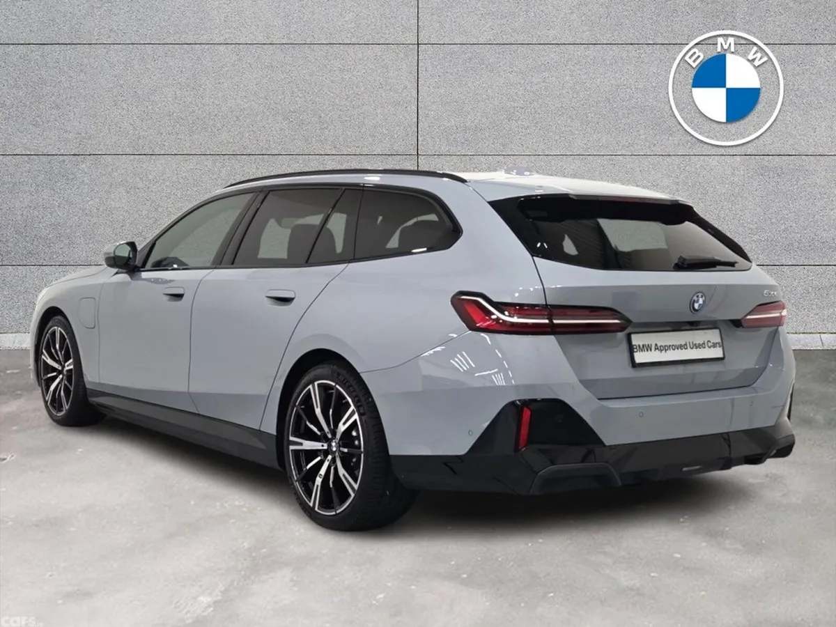 BMW 5-Series Estate, Petrol Hybrid, 2026, Grey