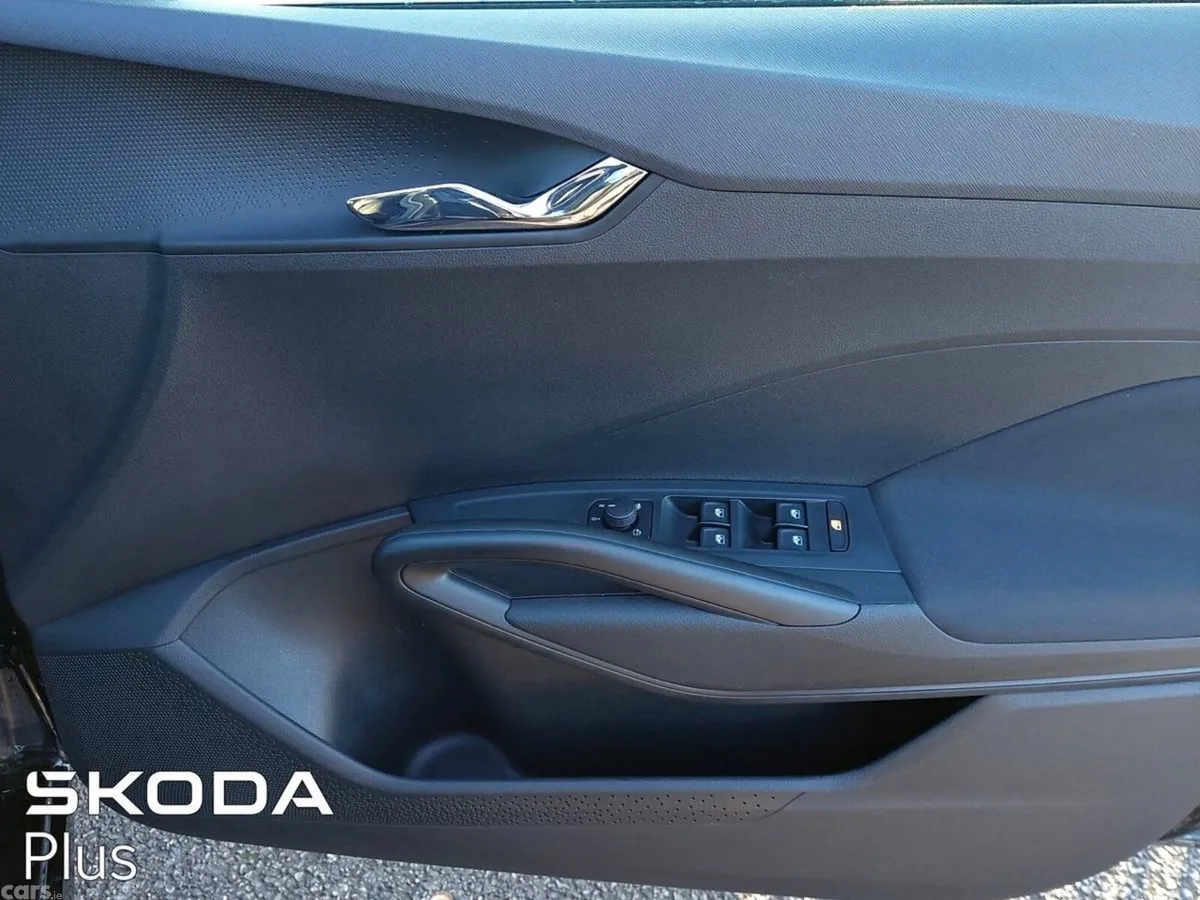 Skoda Fabia Hatchback, Petrol, 2025, Black