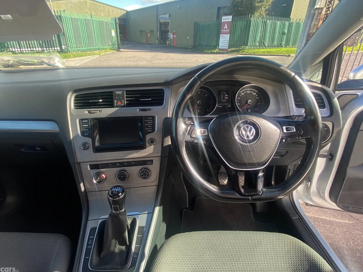 Volkswagen Golf Estate, Diesel, 2015, Silver