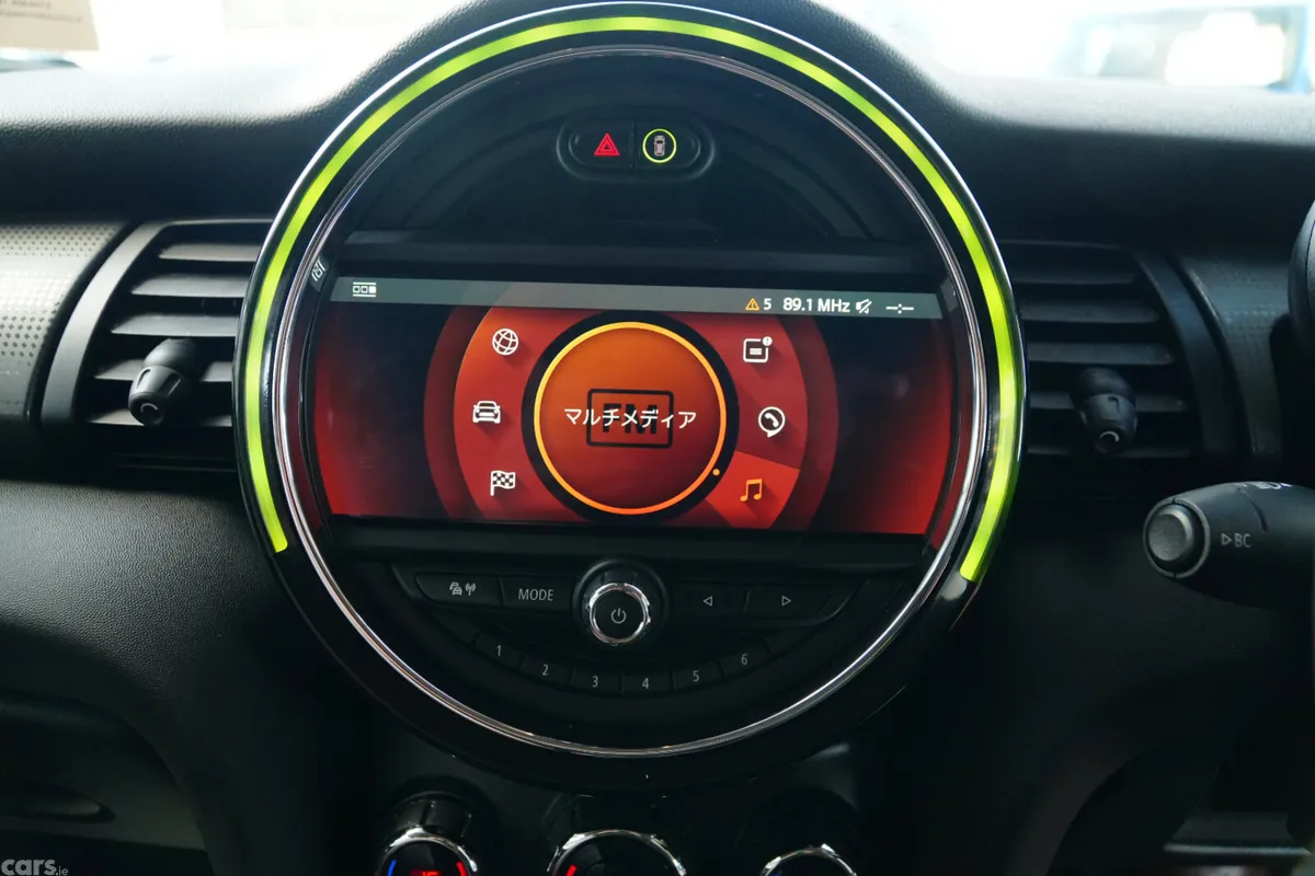 Mini Cooper Hatchback, Diesel, 2021, Red