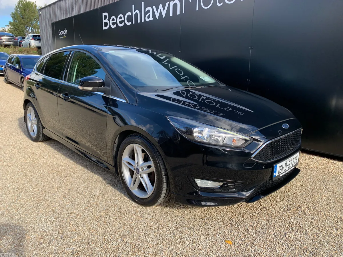 Ford Focus Hatchback, Petrol, 2016, Black
