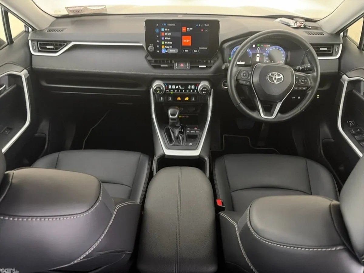 Toyota RAV4 SUV, Petrol Hybrid, 2024, Silver