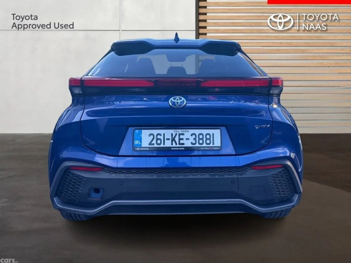Toyota C-HR SUV, Petrol Hybrid, 2026, Blue