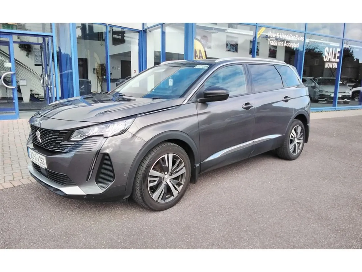 Peugeot 5008 SUV, Diesel, 2022, Grey