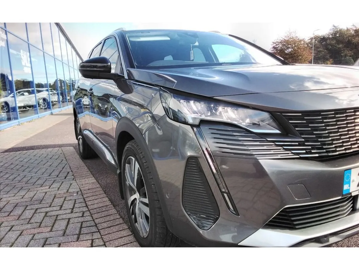 Peugeot 5008 SUV, Diesel, 2022, Grey