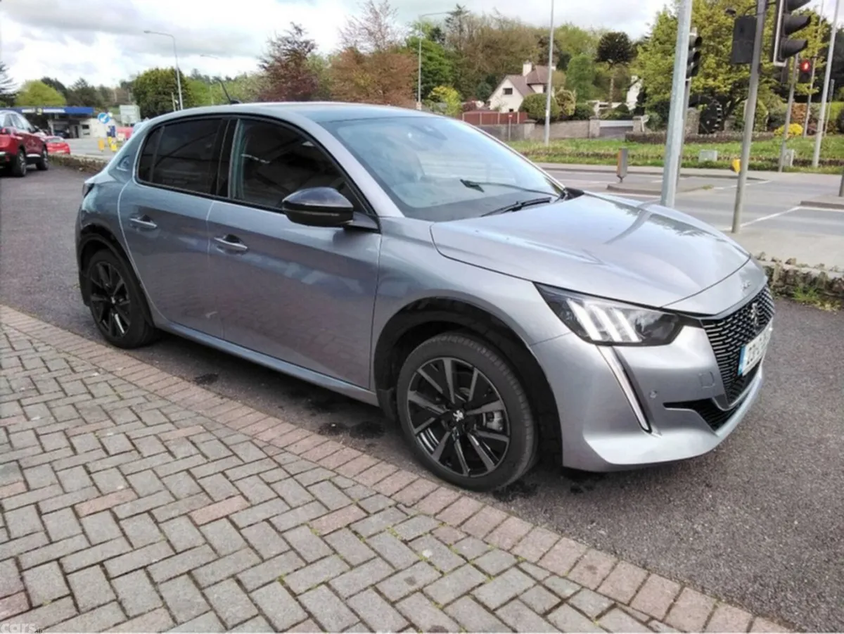 Peugeot 208 Hatchback, Electric, 2023, Grey