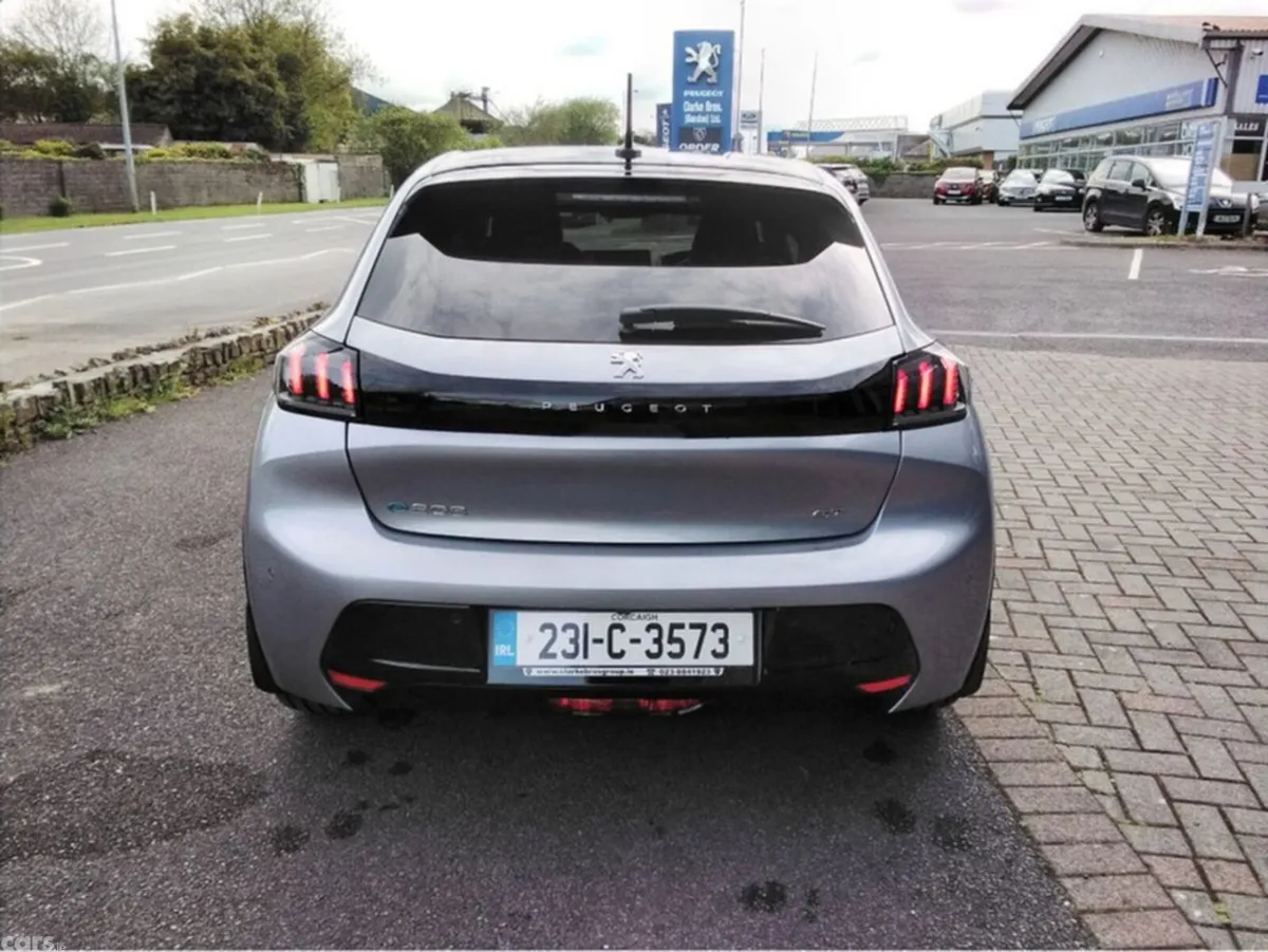 Peugeot 208 Hatchback, Electric, 2023, Grey
