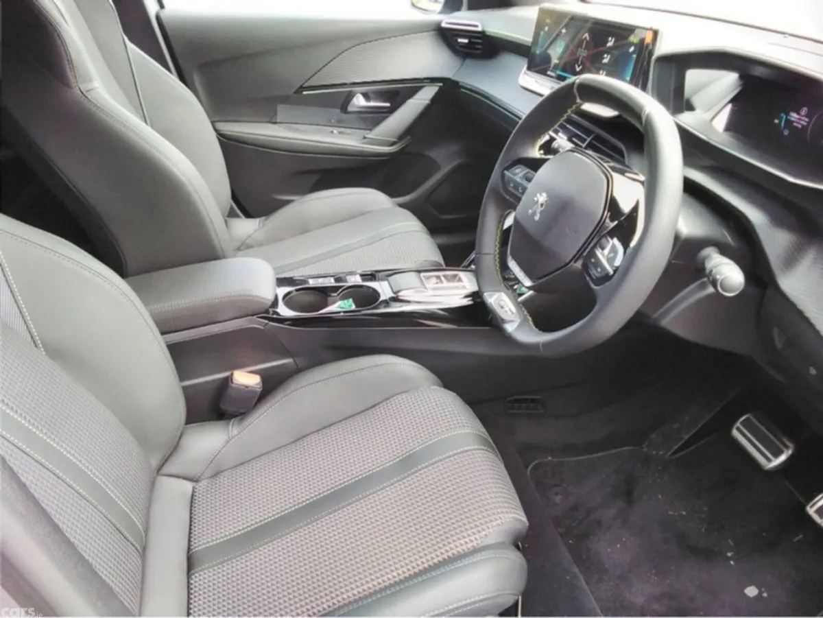 Peugeot 208 Hatchback, Electric, 2023, Grey