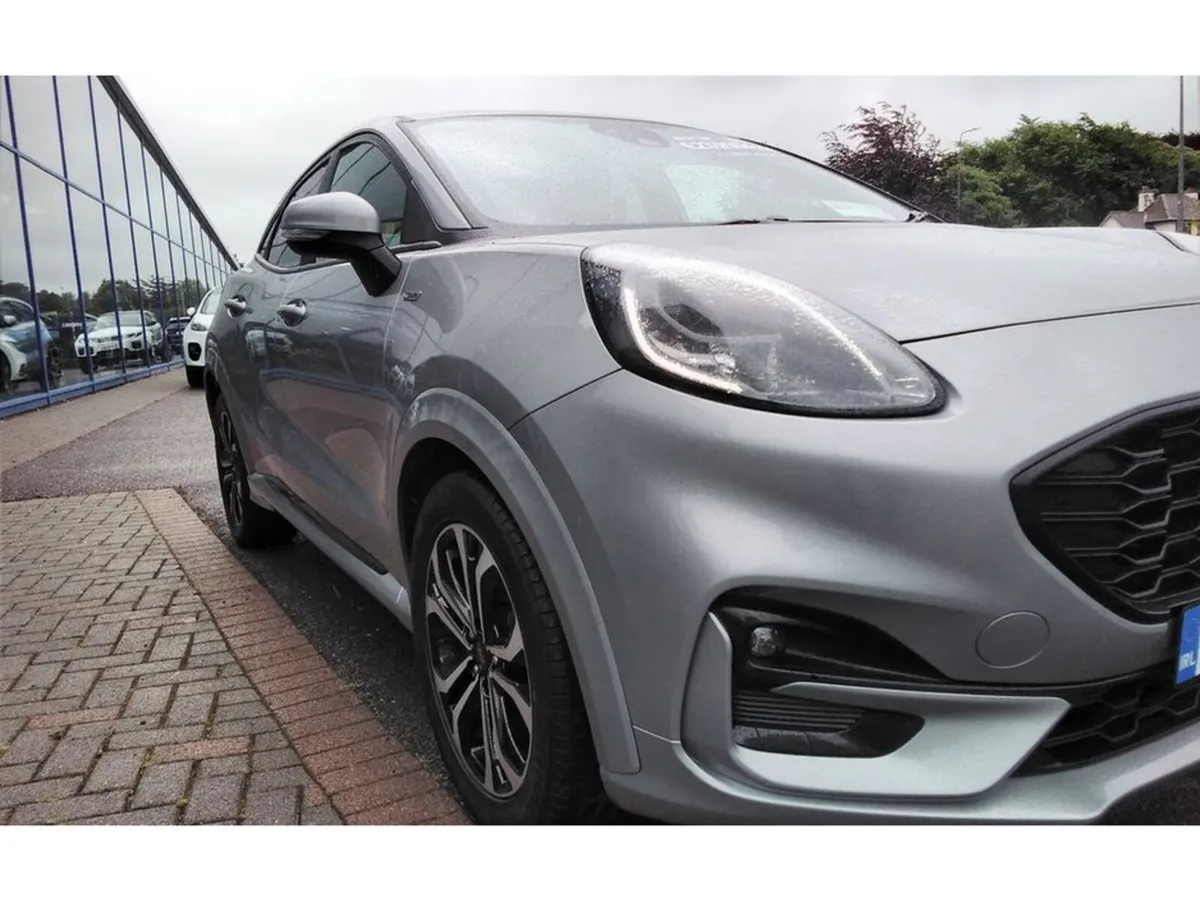 Ford Puma MPV, Petrol Hybrid, 2022, Grey