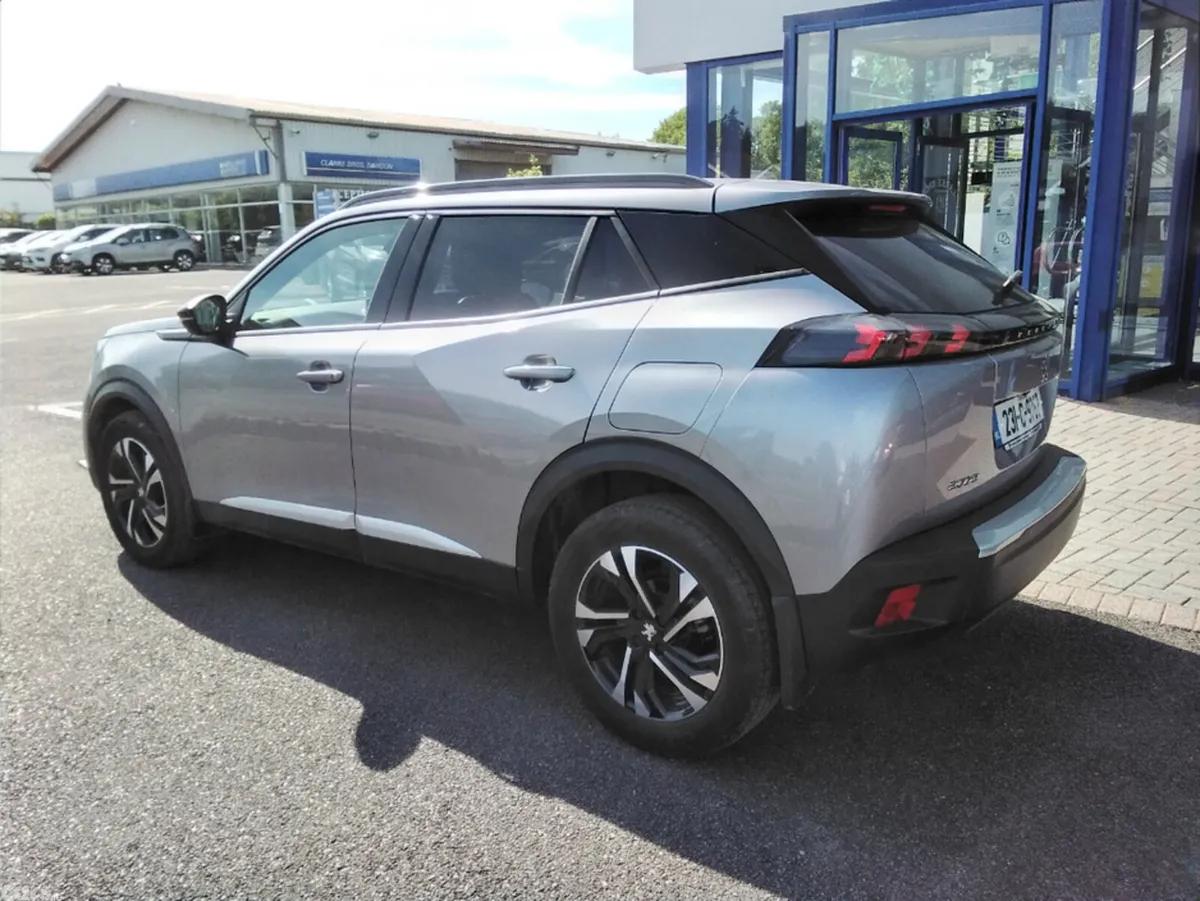 Peugeot 2008 SUV, Petrol, 2023, Grey