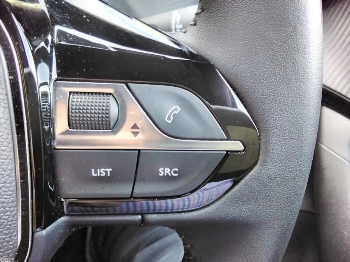 Peugeot 2008 SUV, Petrol, 2023, Grey