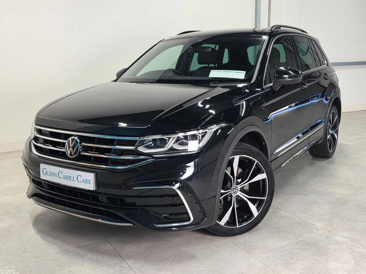 Volkswagen Tiguan SUV, Petrol Plug-in Hybrid, 2023, Black