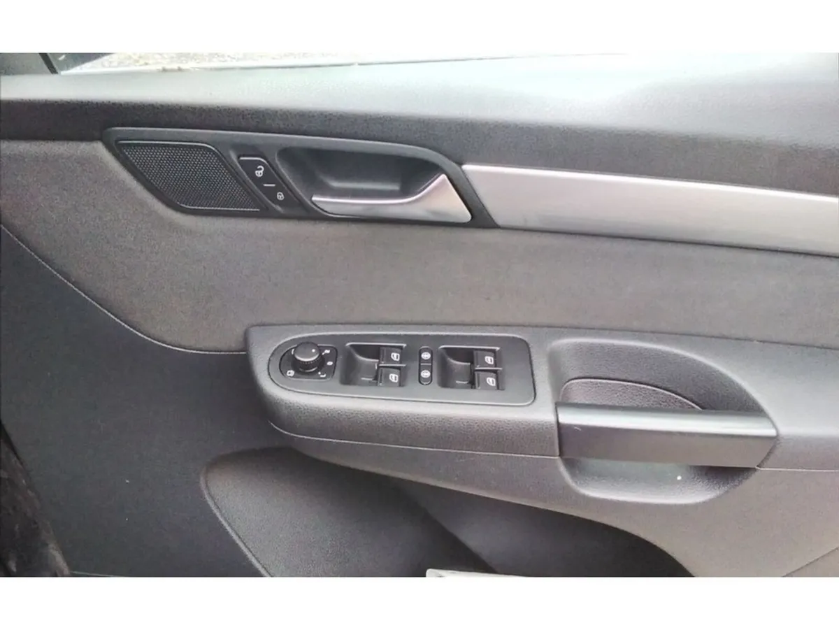 Volkswagen Sharan MPV, Petrol, 2015, Blue