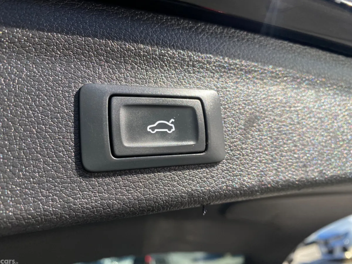 Audi Q3 Estate, Diesel, 2021, Black