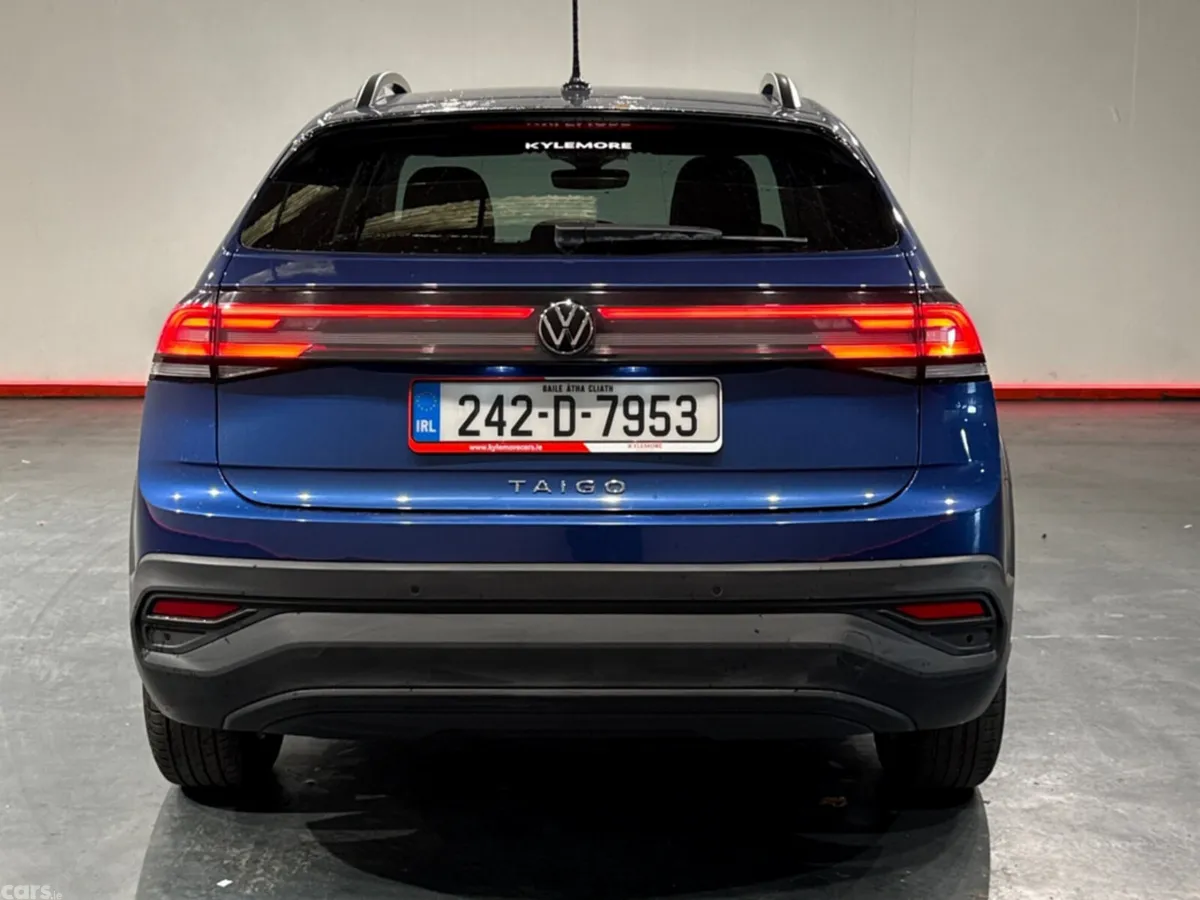 Volkswagen Taigo Estate, Petrol, 2024, Blue