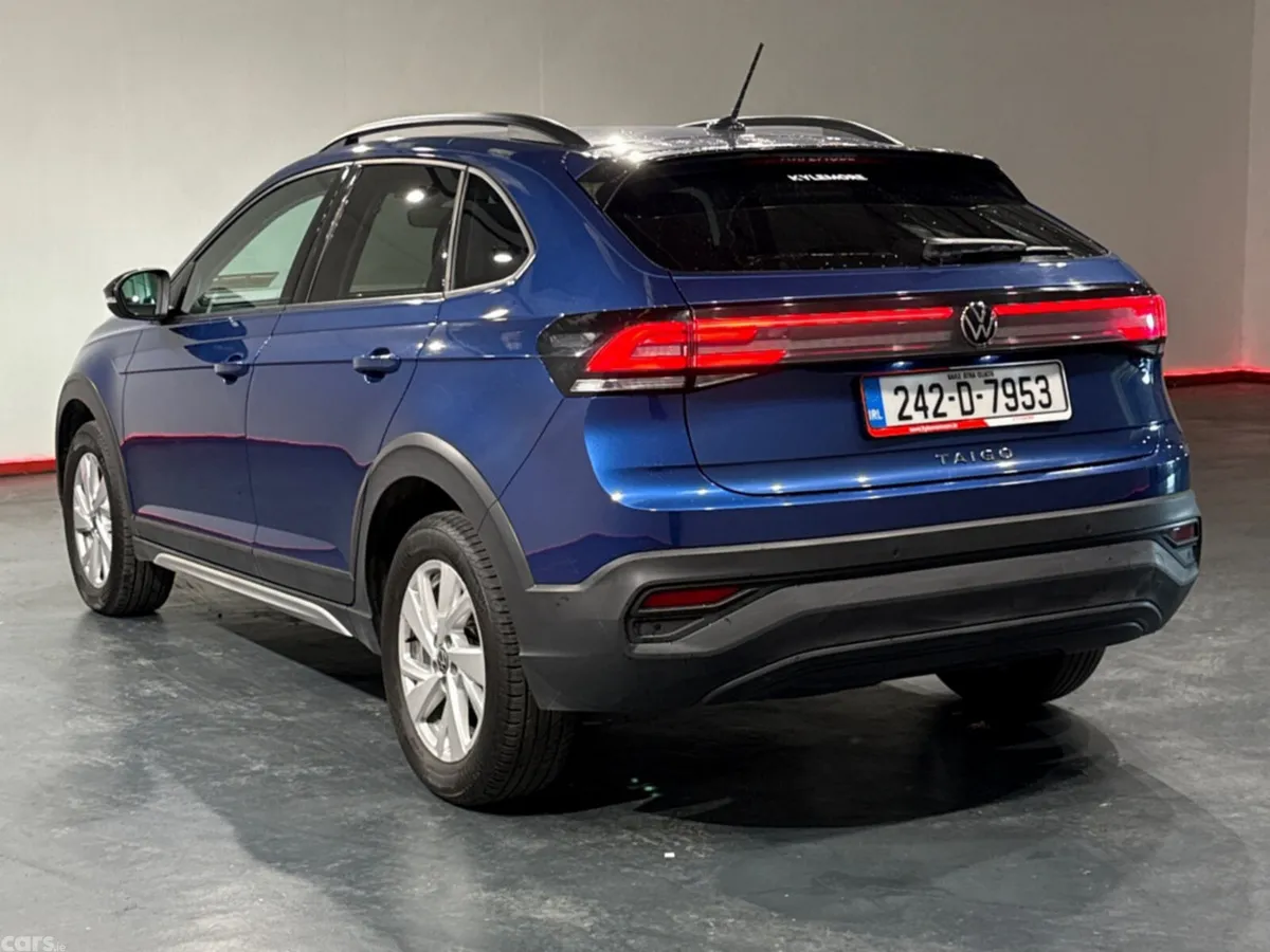 Volkswagen Taigo Estate, Petrol, 2024, Blue