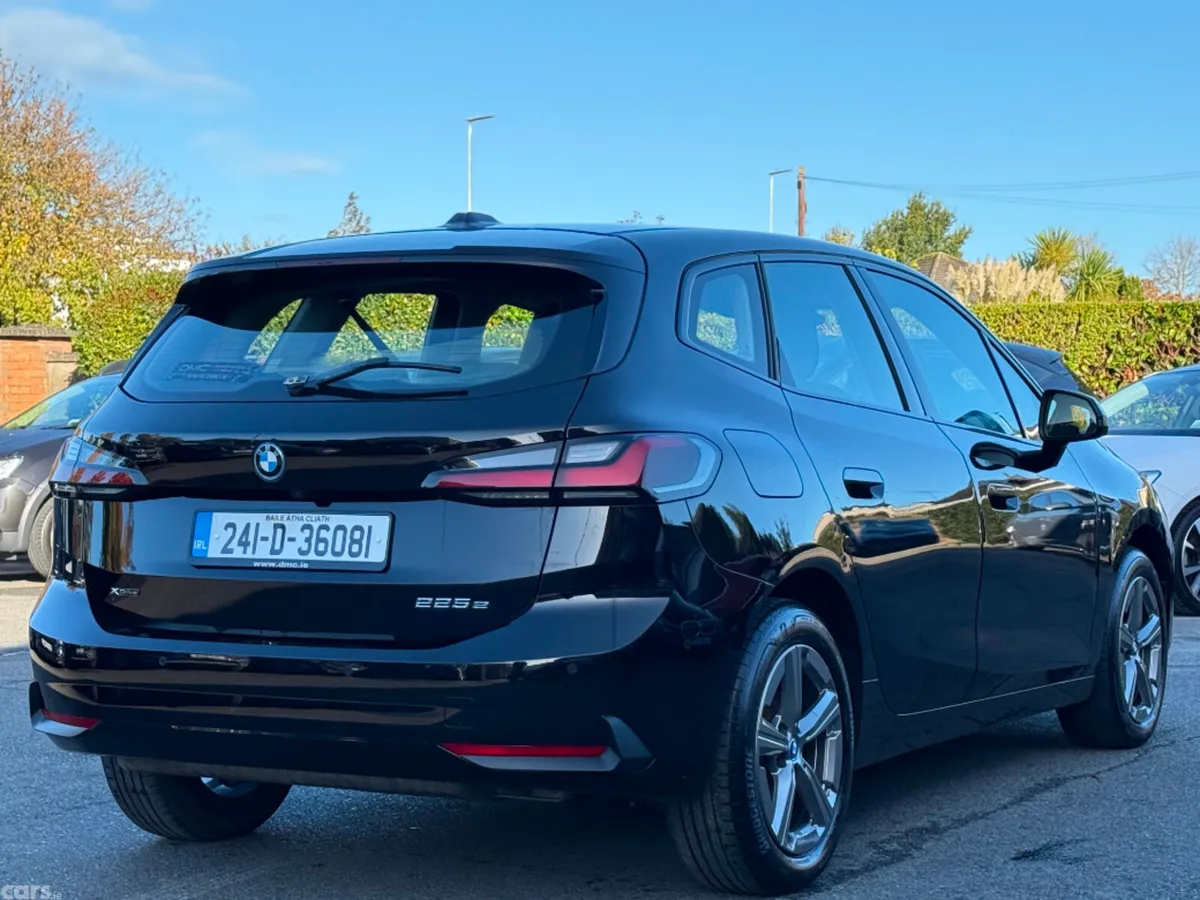 BMW 2-Series MPV, Petrol Plug-in Hybrid, 2024, Black