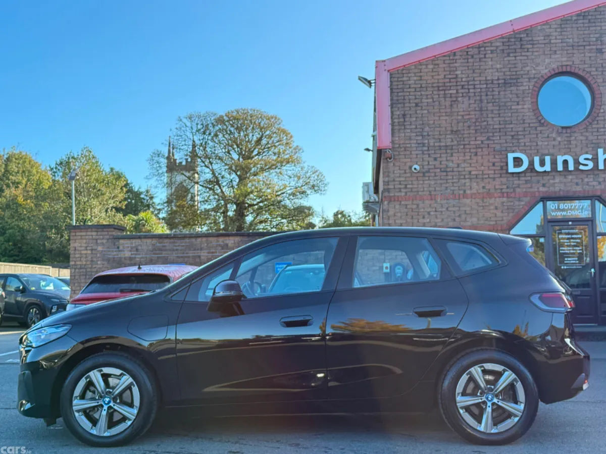 BMW 2-Series MPV, Petrol Plug-in Hybrid, 2024, Black