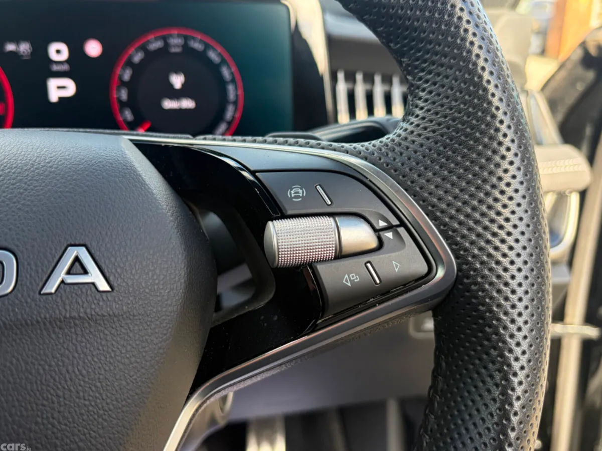 Skoda Superb Saloon, Diesel, 2025, Black