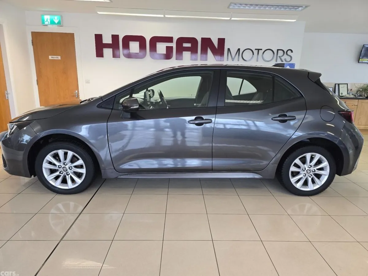 Toyota Corolla Hatchback, Petrol Hybrid, 2024, Grey