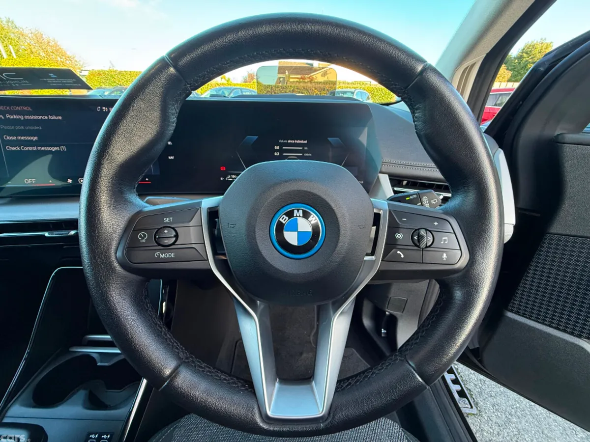 BMW 2-Series MPV, Petrol Plug-in Hybrid, 2024, Black