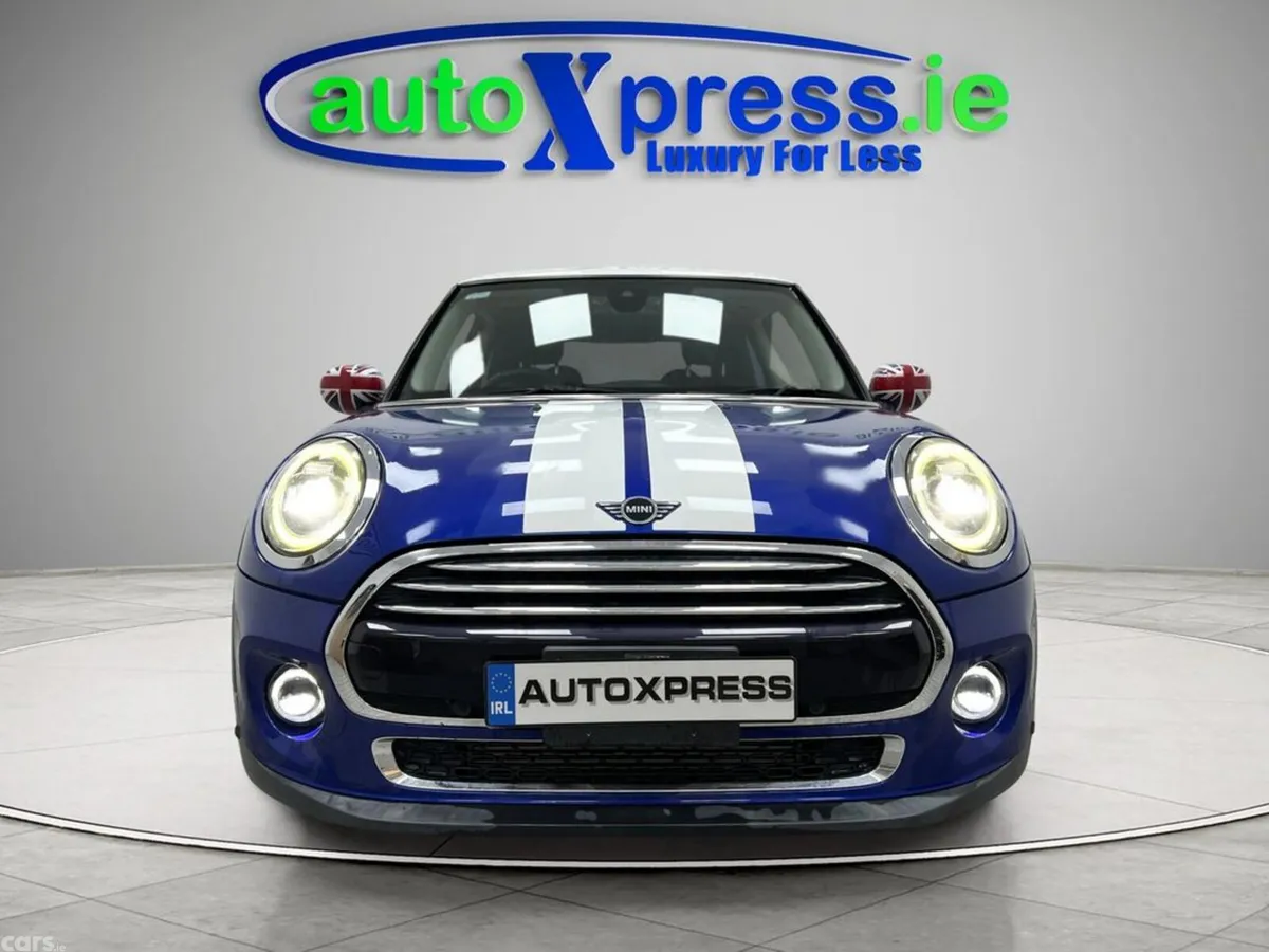 Mini Cooper Hatchback, Diesel, 2020, Blue