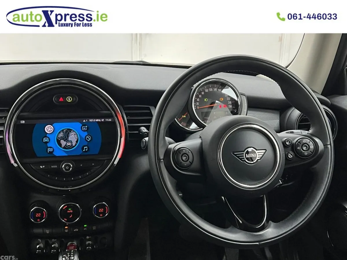 Mini Cooper Hatchback, Diesel, 2020, Blue