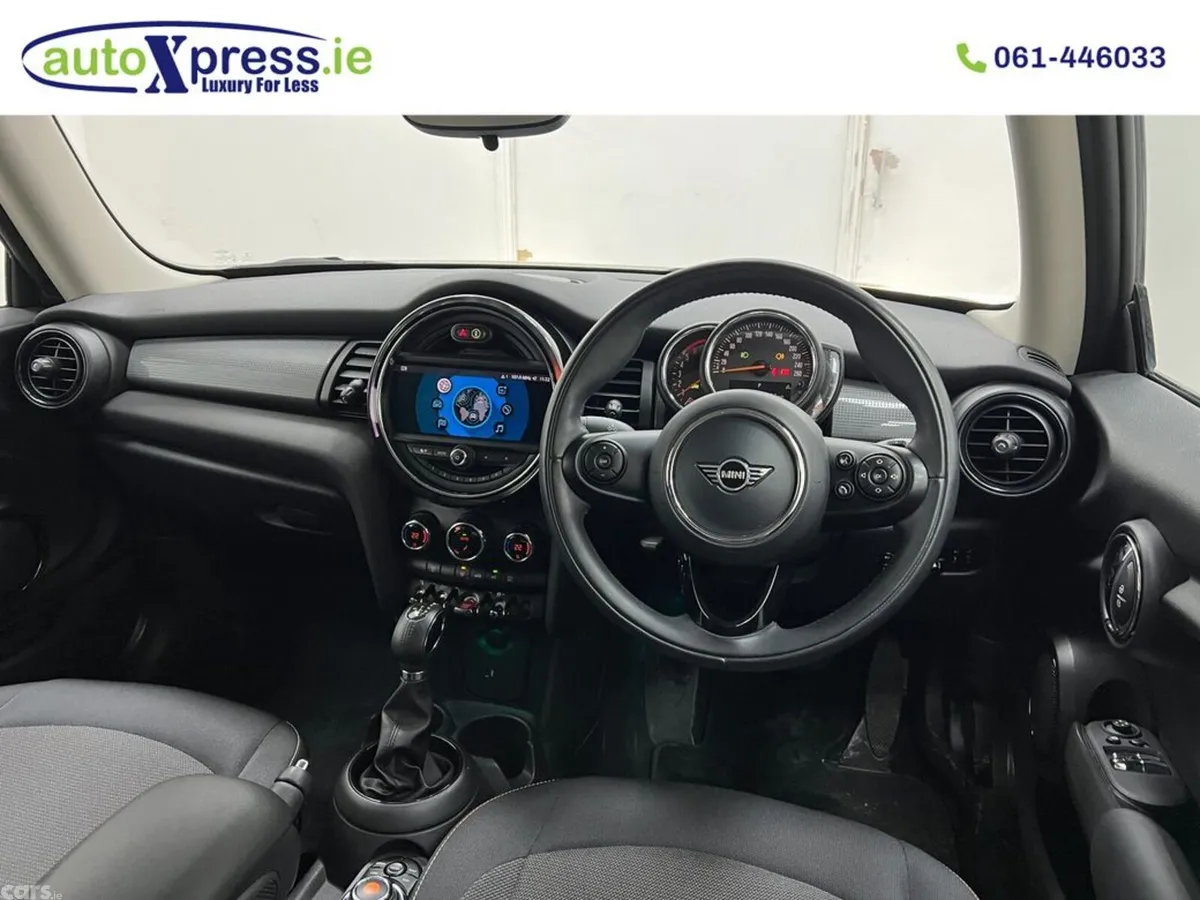 Mini Cooper Hatchback, Diesel, 2020, Blue