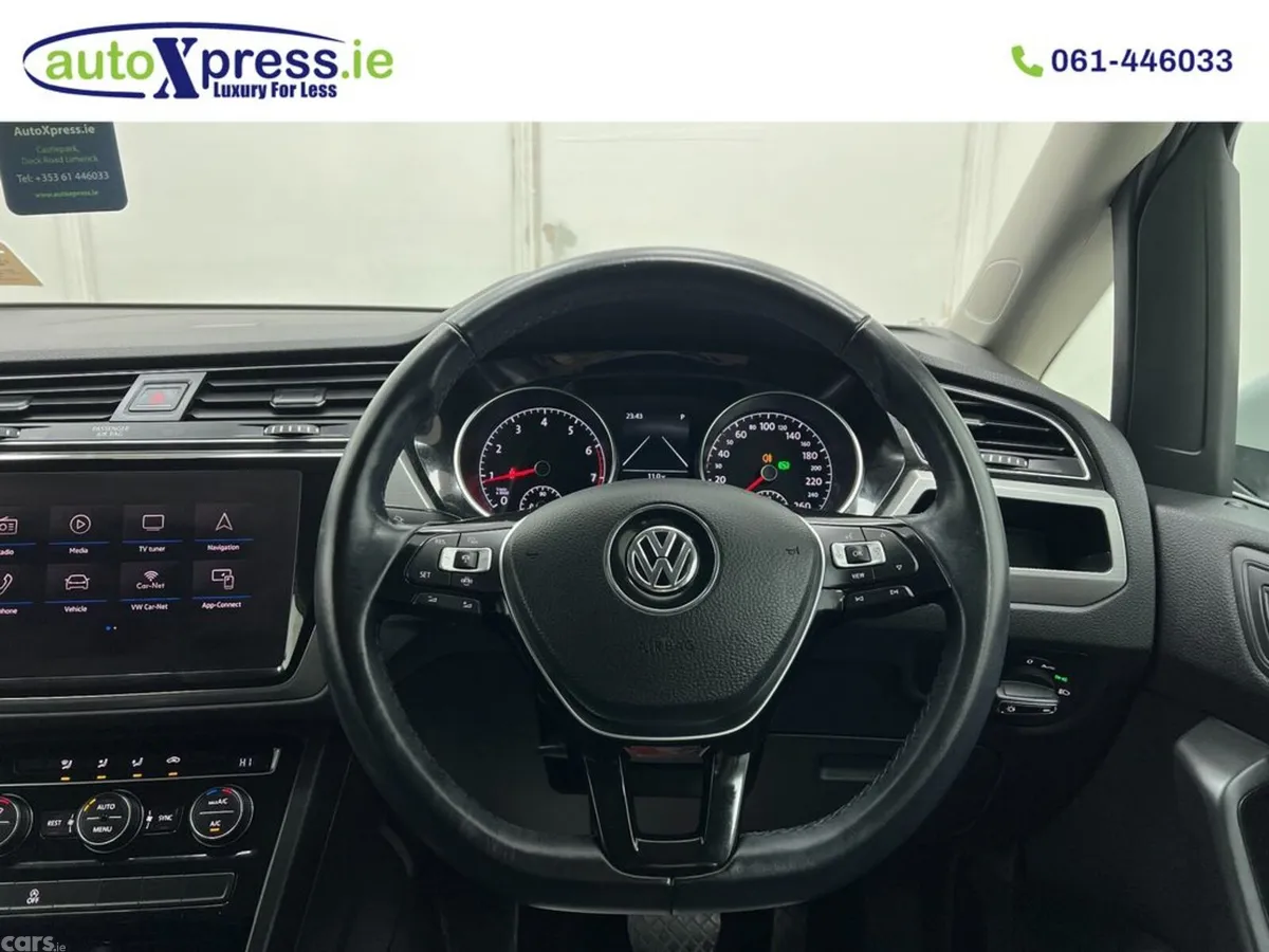 Volkswagen Touran MPV, Petrol, 2020, White